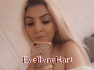 EvellyneHart
