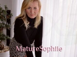MatureSophiie