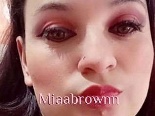 Miaabrownn