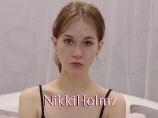 NikkiHolmz