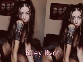Riley_Ryot