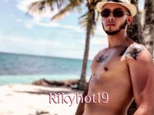 Rikyhot19
