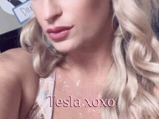 Tesla_xoxo